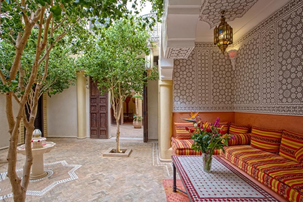 487m2 medina hotel for sale in marrakech with fourteen bedrooms and four patios