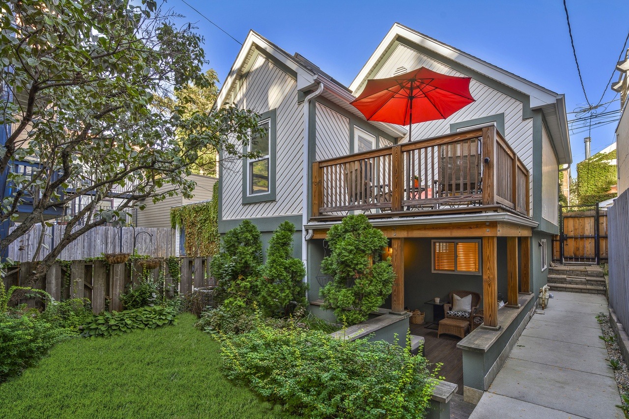 Five Coach Houses For Sale Chicago Magazine