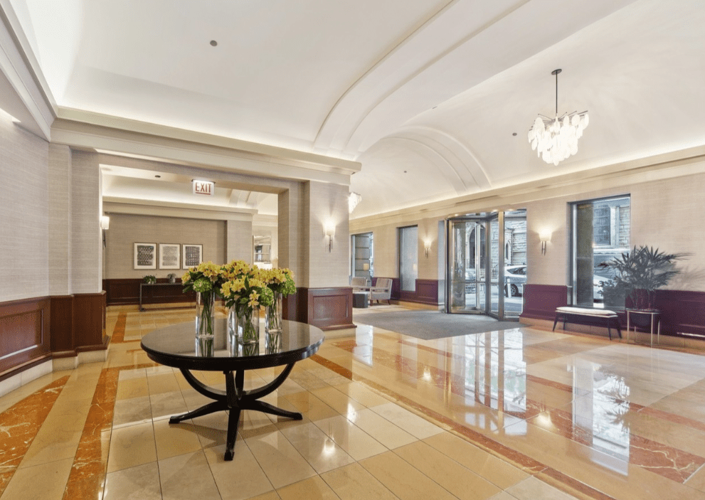 Trump Tower Chicago Condos for Sale River North