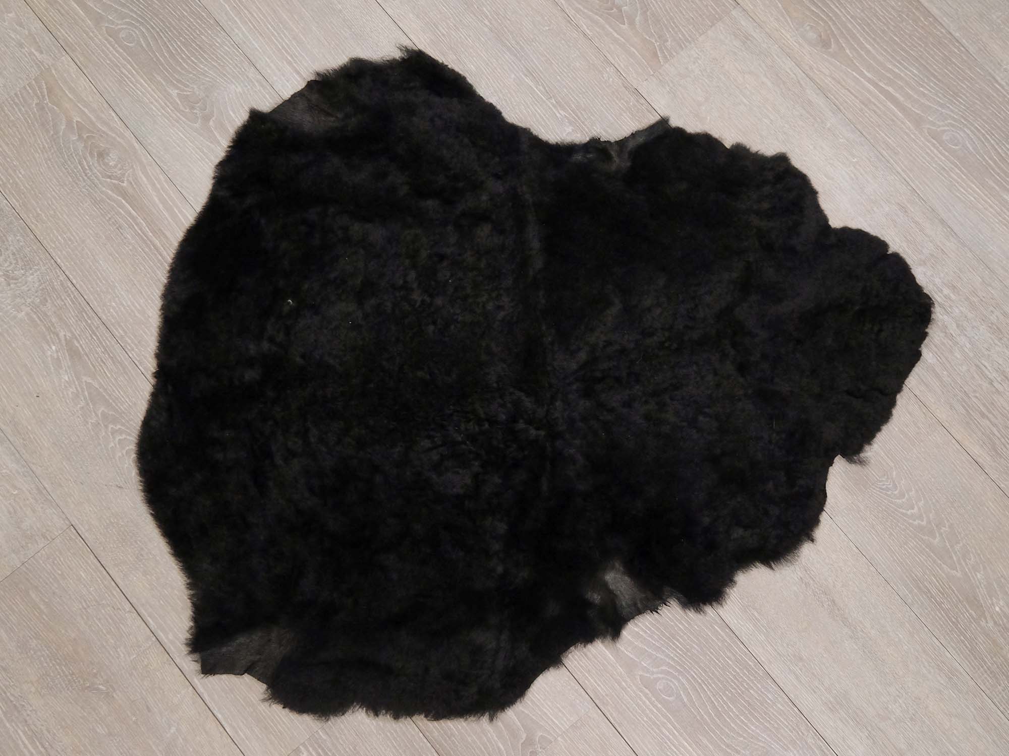 Icelandic Sheepskin Shearling or Iceland Sheep Skin Shearlings