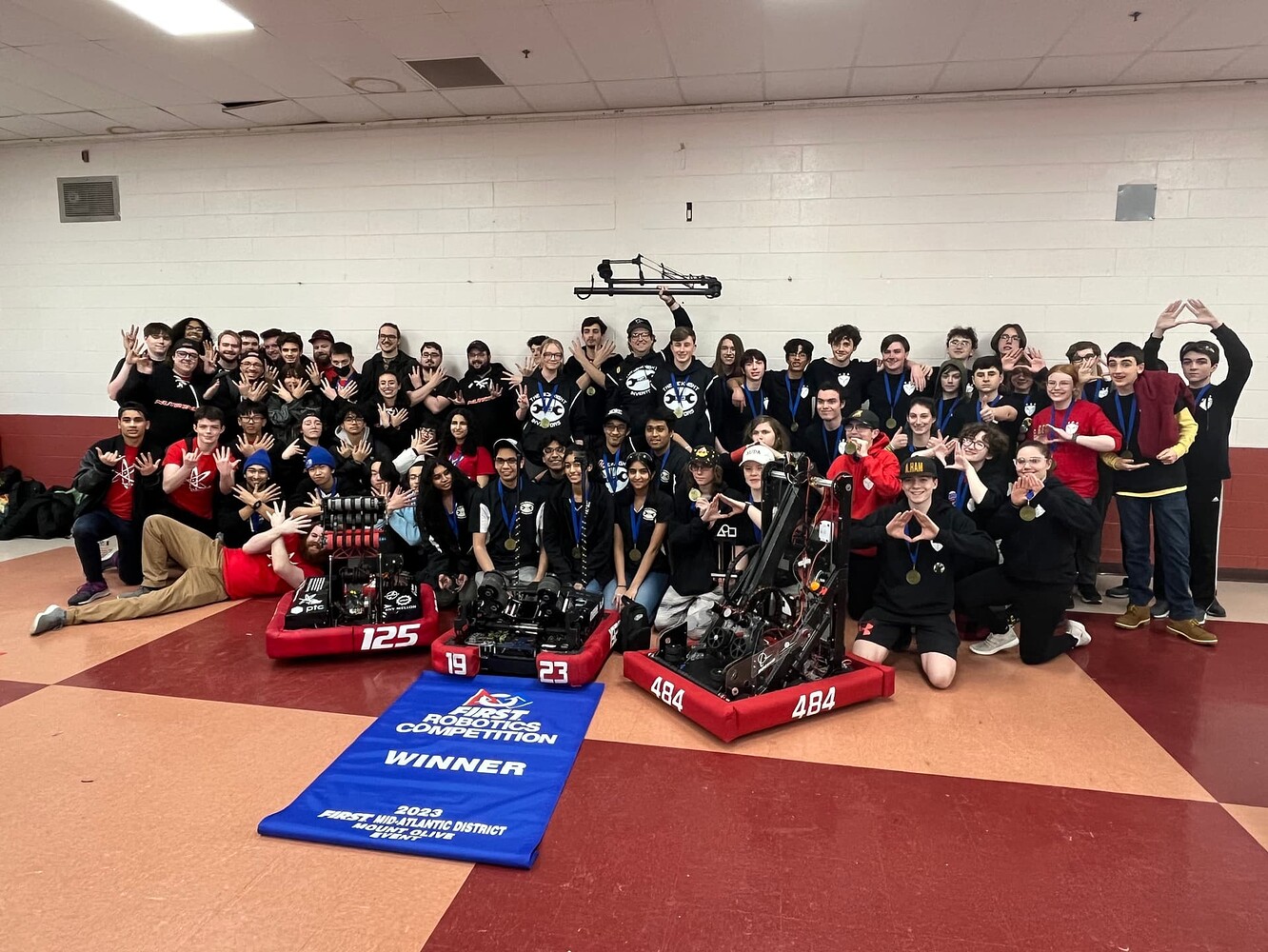 FRC 1923 The MidKnight Inventors 2023 Robot OverReach Robot