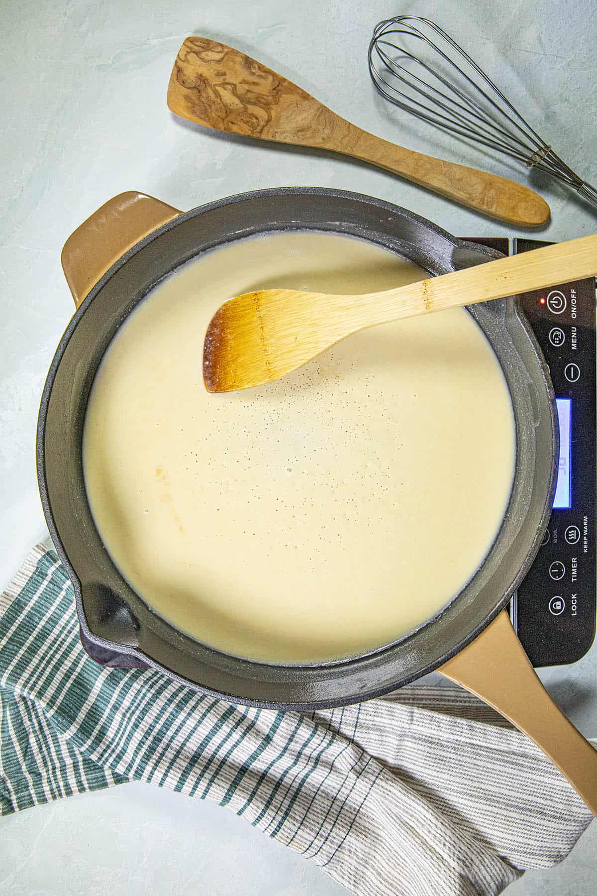 How to Make a Roux (Easy Roux Recipe) Chili Pepper Madness(04)