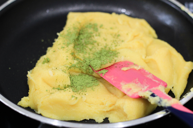 Mung Bean Cake (Mung Bean Paste) China Sichuan Food