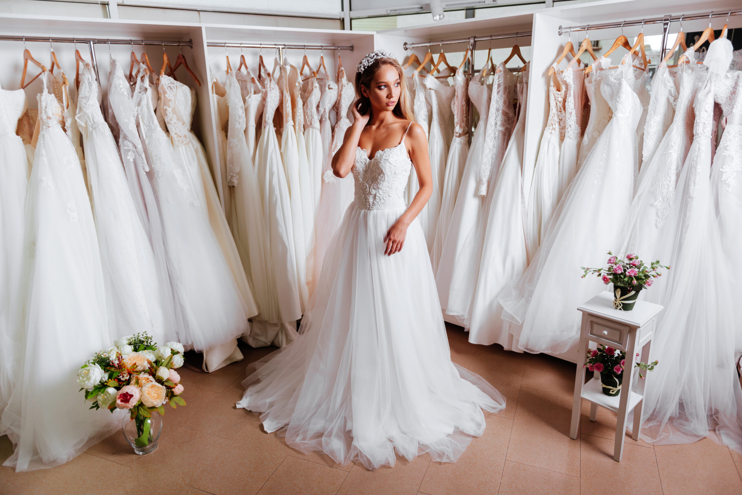 Here’s What You Can Expect When Shopping At Your First Wedding Dress