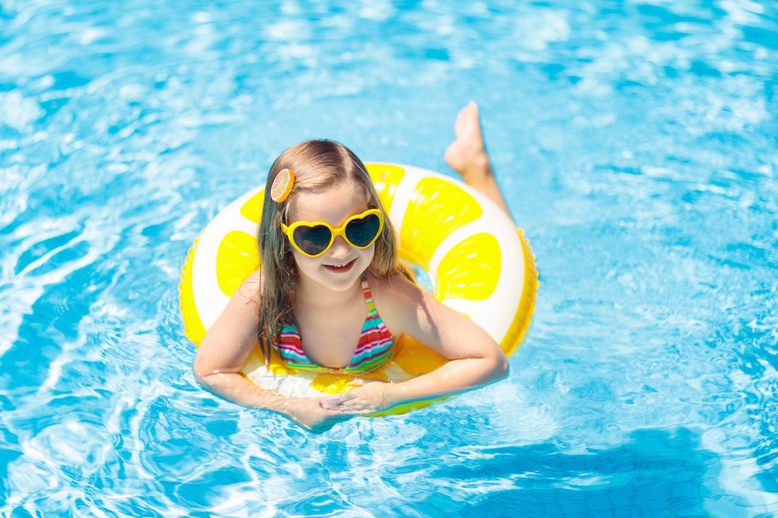 How To Help Your Kids Enjoy The Pool Without Getting Sick This Summer