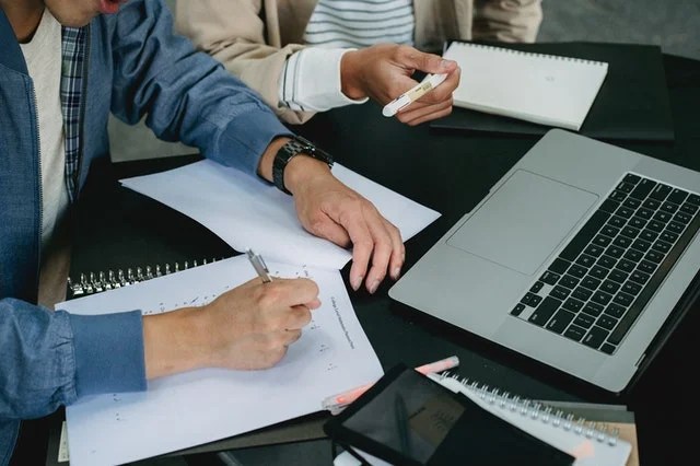 How To Find A Legit Online Tutor?