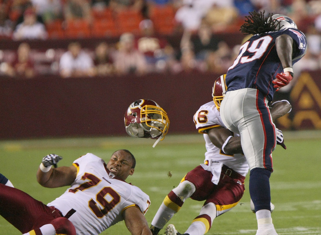 Concussion Worries Temper This Year’s Super Bowl Excitement
