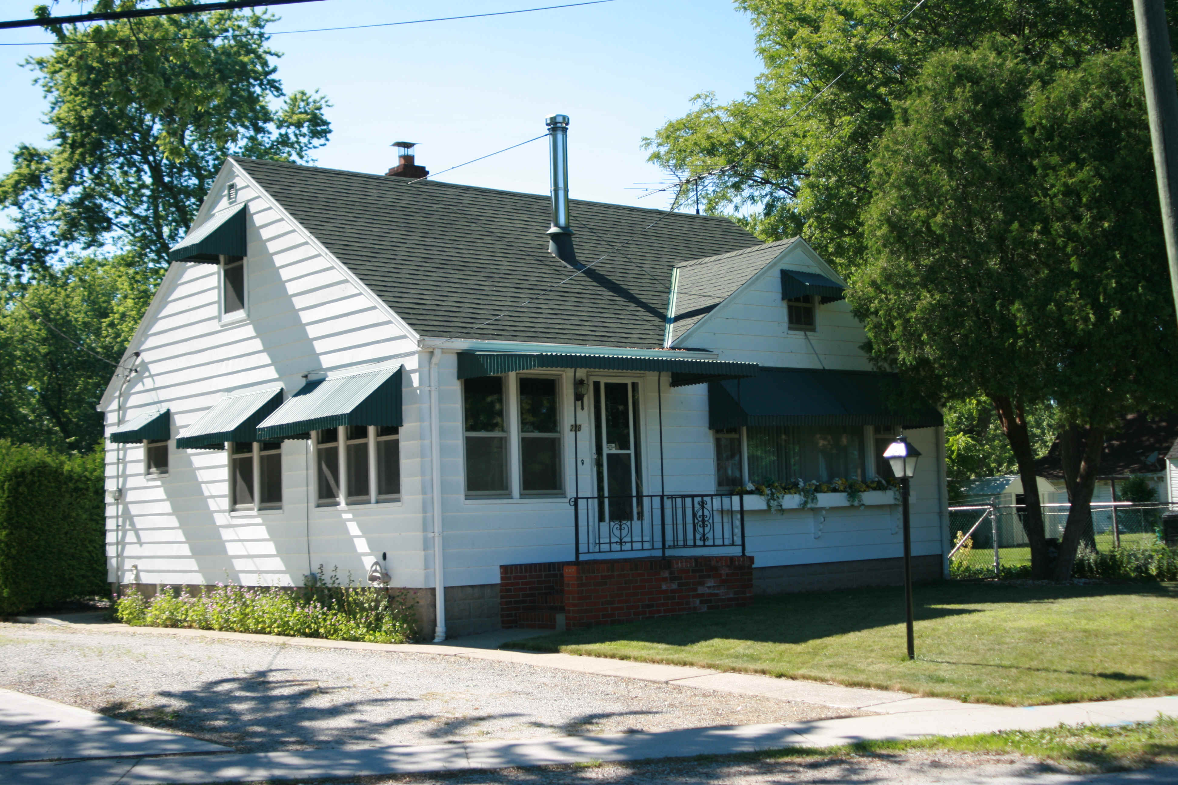 (A) Buying, Selling Homes Belle River, Lakeshore, Windsor, Essex