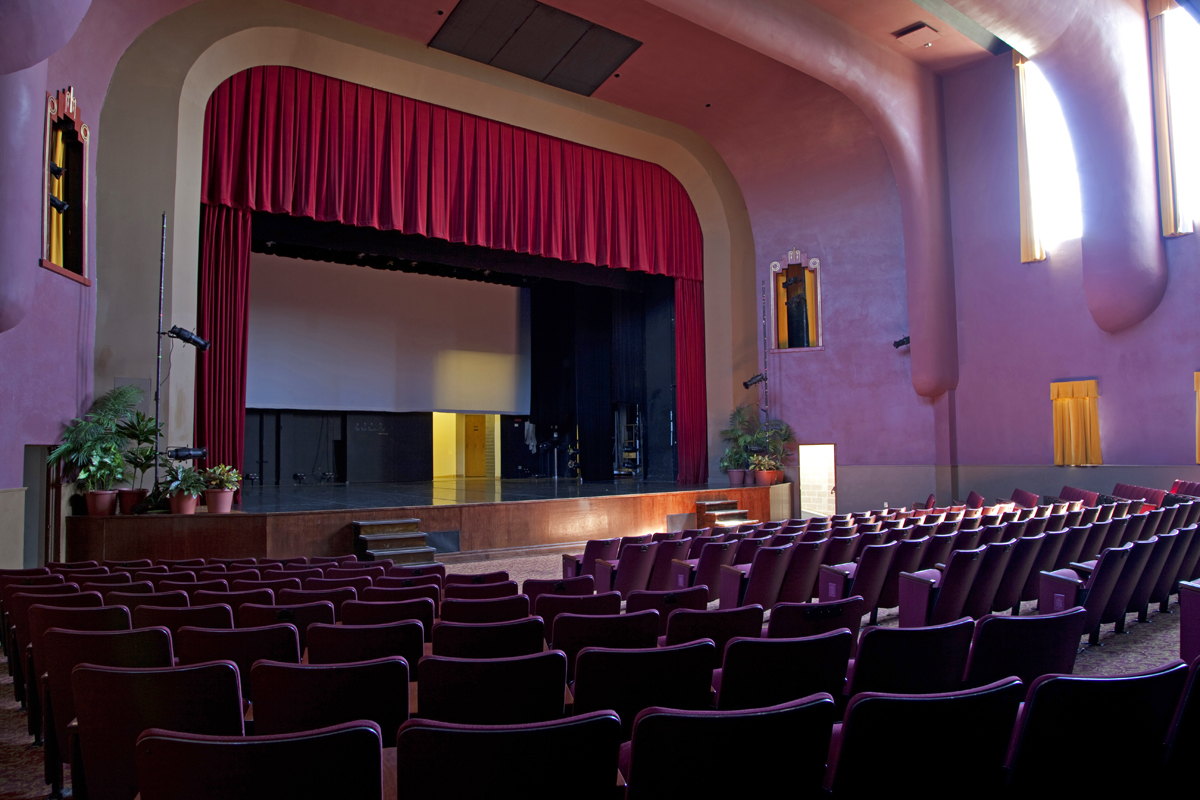 Carver Community Cultural Center Chrispg