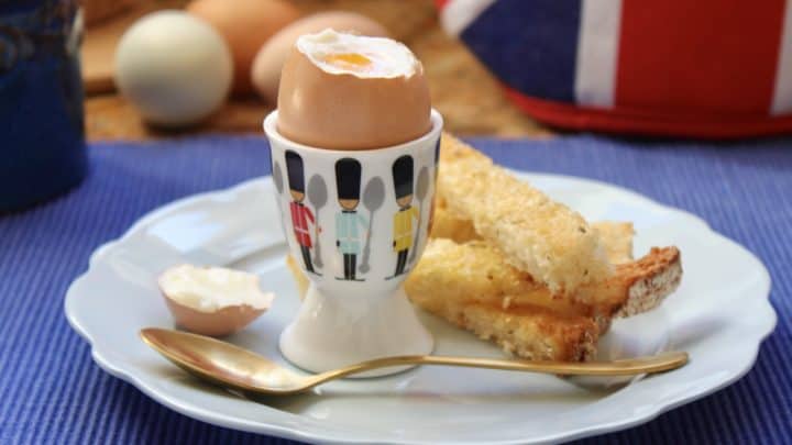 Perfect Soft Boiled Eggs with Soldiers! Christina's Cucina