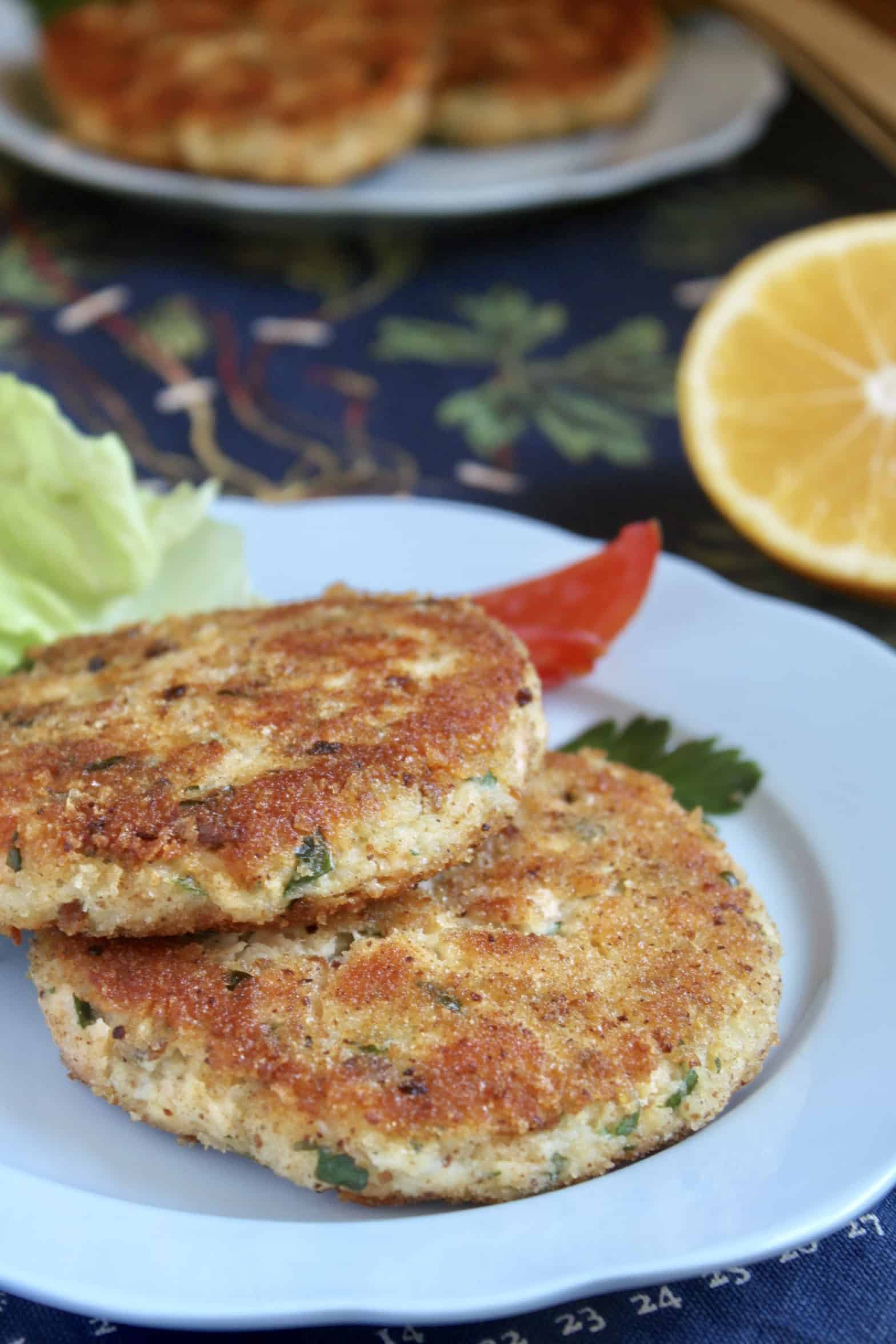 Easy, Step by Step Potato and Salmon Fish Cakes (Salmon Patties
