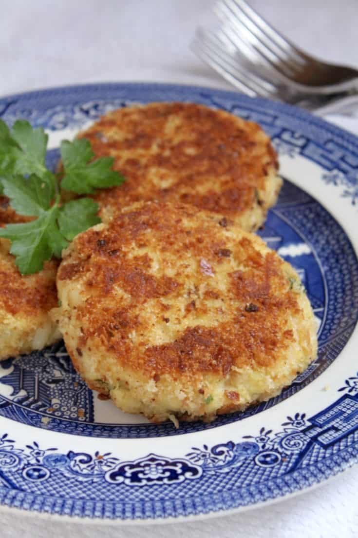 Smoked Haddock Fish Cakes (Finnan Haddie and Potato Cakes) Christina