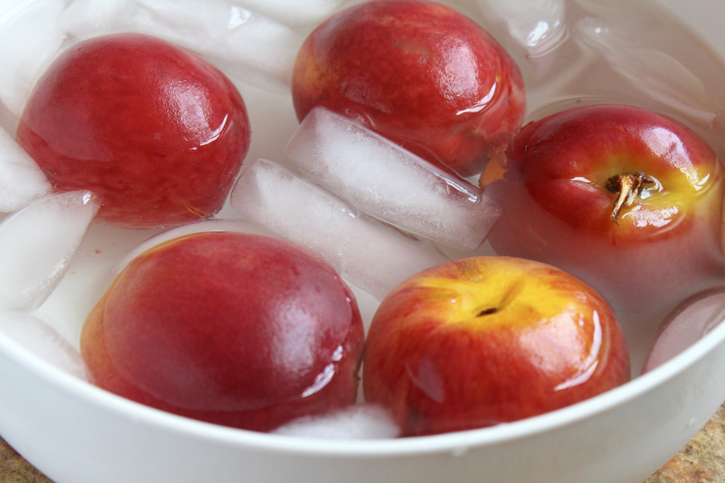 Peach Crisp (Using Fresh, Canned or Frozen Peaches) Christina's Cucina