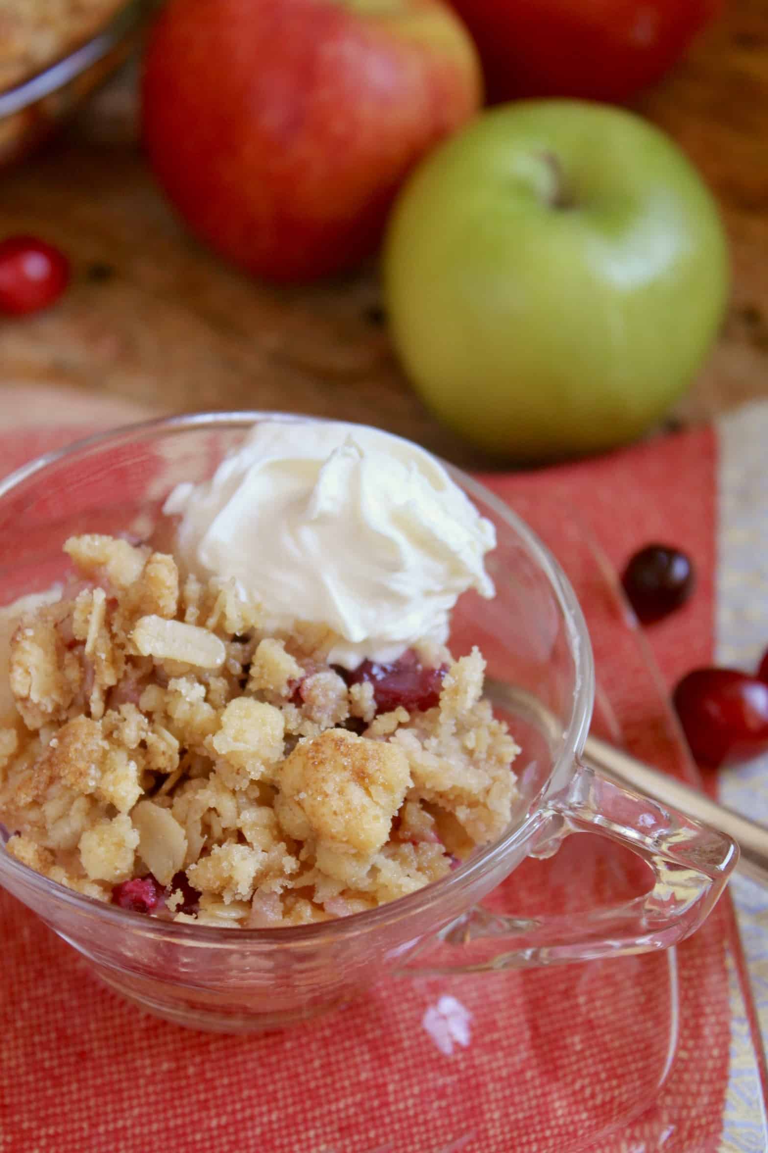Apple Cranberry Crisp (Easy and Delicious) Christina's Cucina