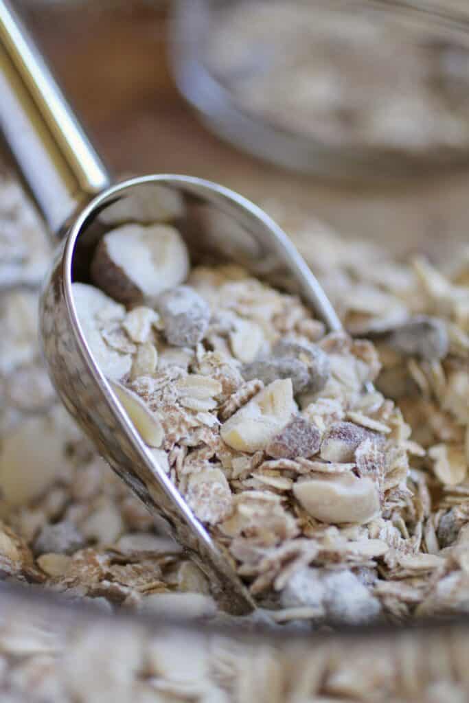 Easy Muesli Recipe (Alpen Copycat) Christina's Cucina