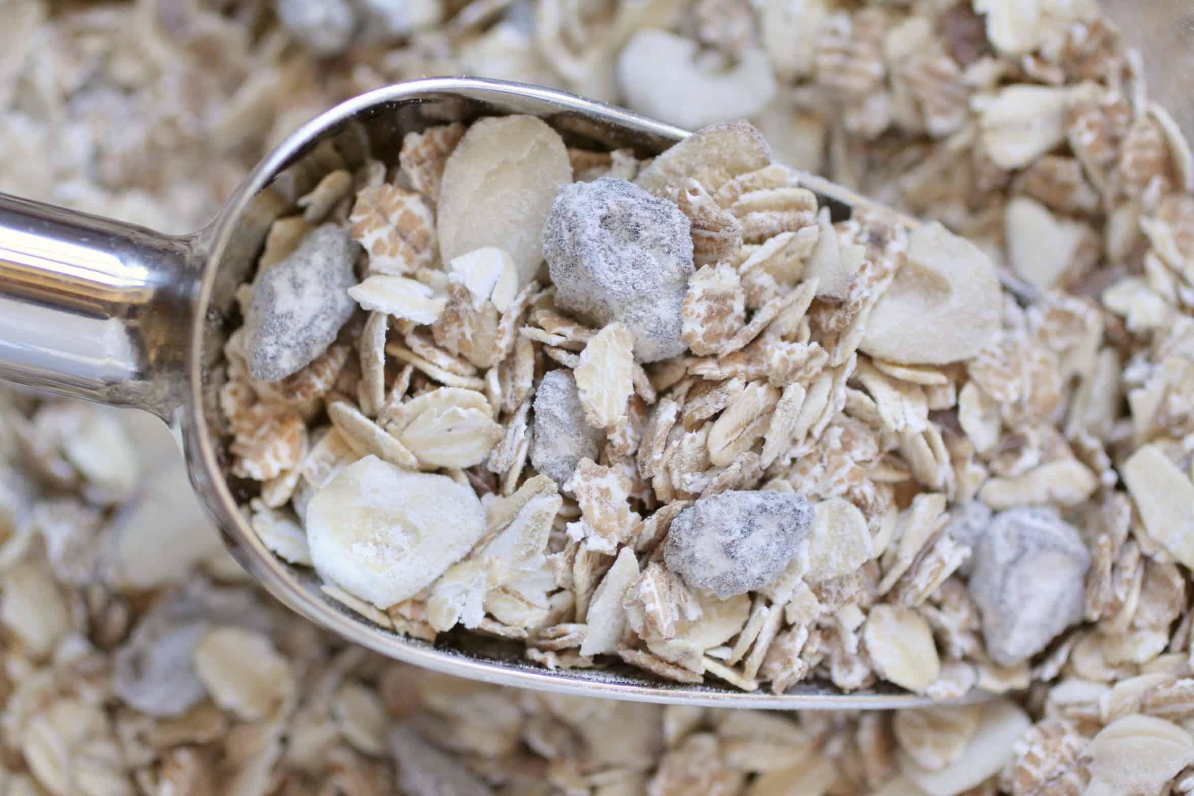 Easy Muesli Recipe (Alpen Copycat) Christina's Cucina