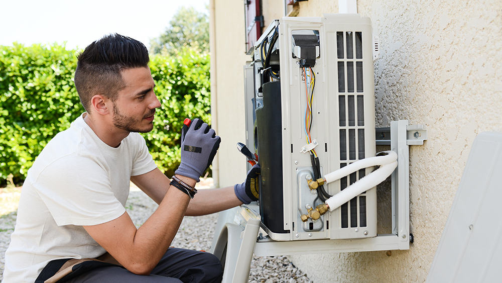 13 Reasons Your AC Is Not Turning on & How to Fix Them