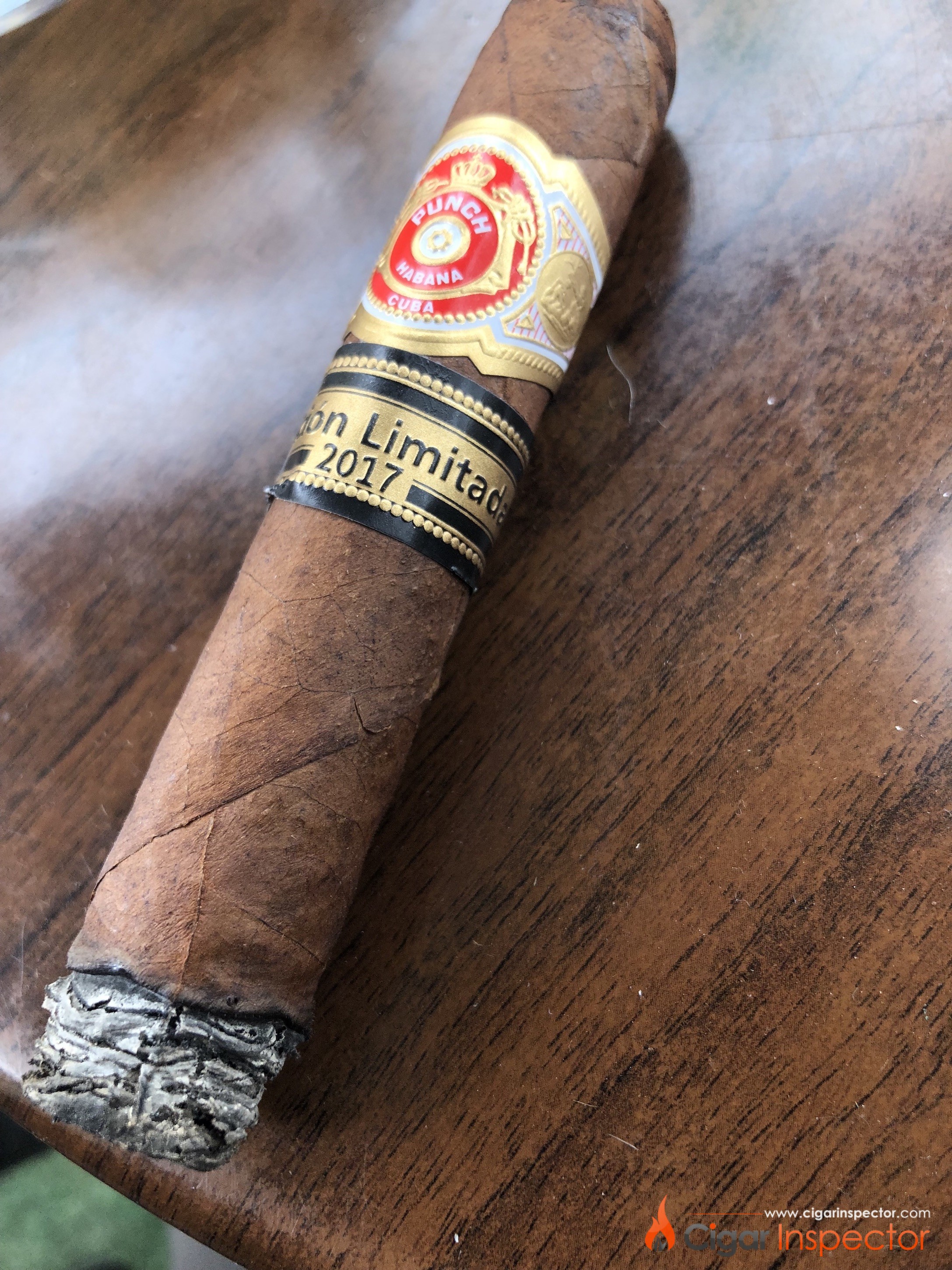 Cigar Review Punch Regios de Punch 2017 Limitada Cigar Inspector