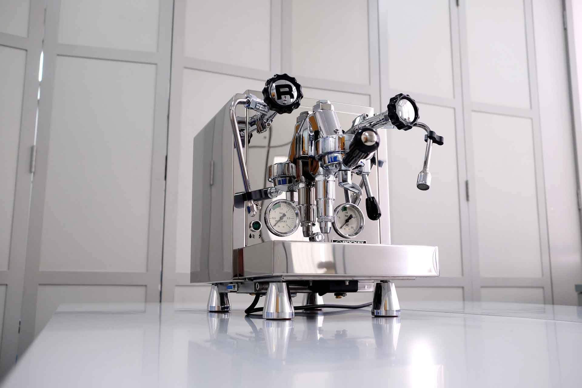 Advertorial Mesin Espresso Rocket R60V Cikopi
