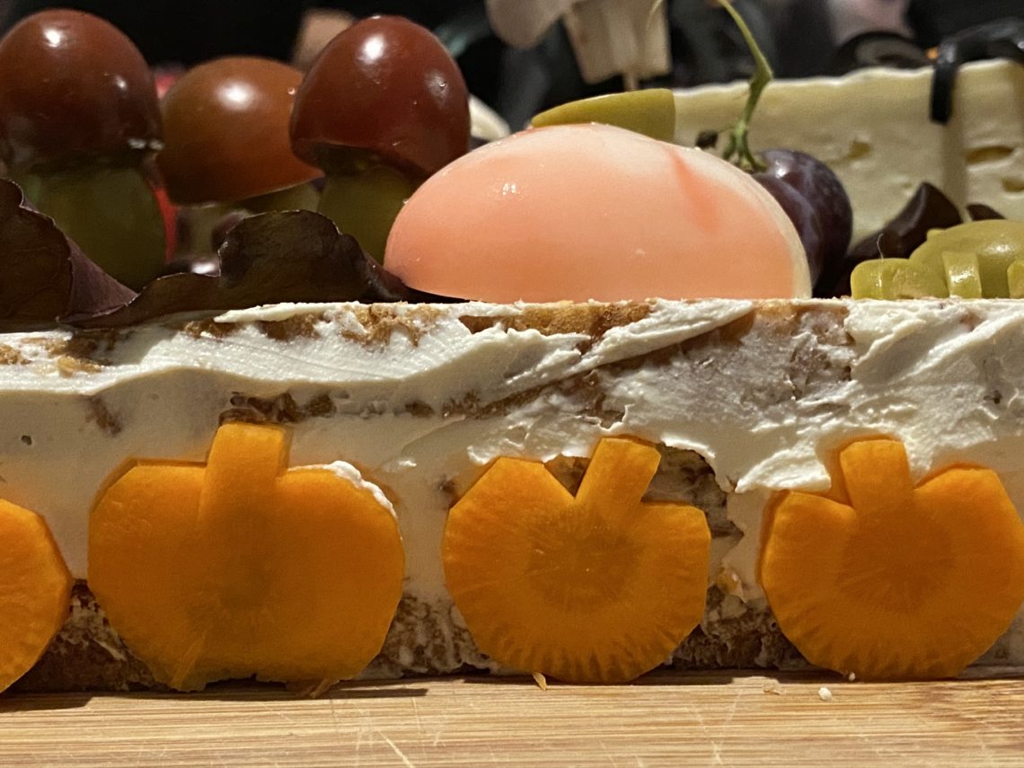 Idée de plateau apéro Halloween Ciloubidouille