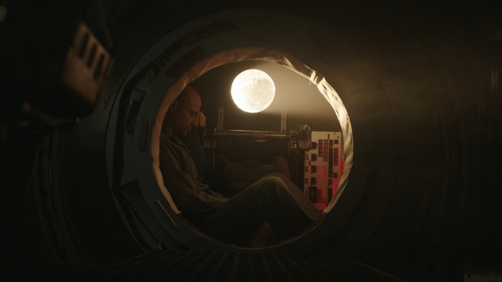 APPROACHING THE UNKNOWN (2016), di Mark Elijah Rosenberg