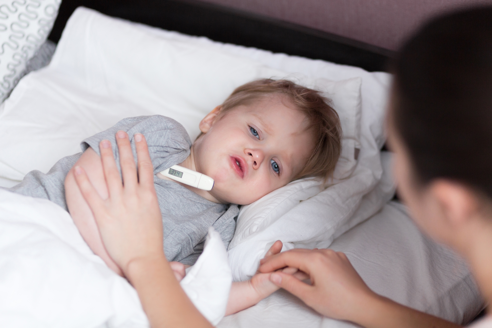 Cómo actuar ante la fiebre infantil