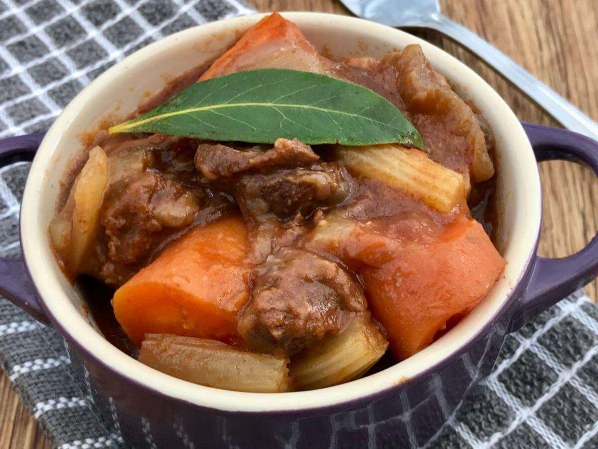 Slow Cooker Beef Shin Cinnamon and Kale