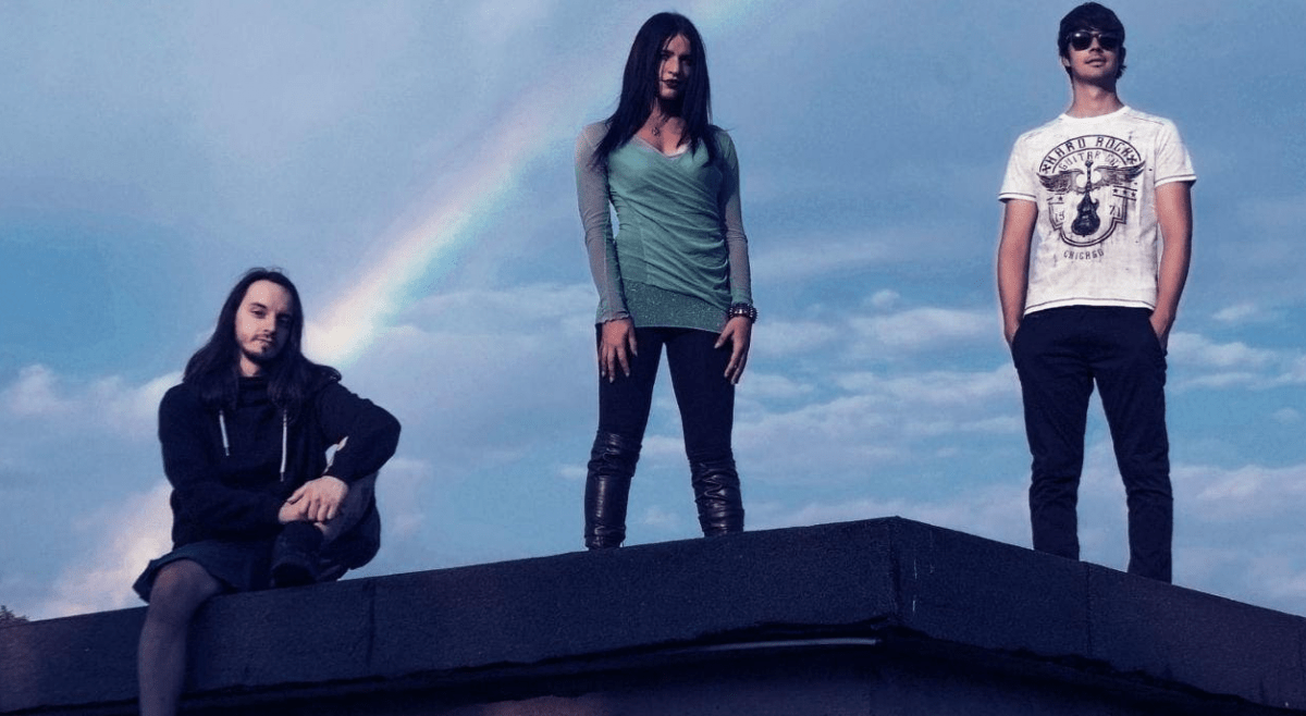 The Undefined Reference, alla scoperta della band e del brano "Perfume"