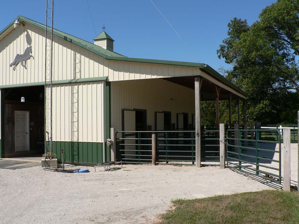 Circle B Ranch Overnight horse stabling just off I70