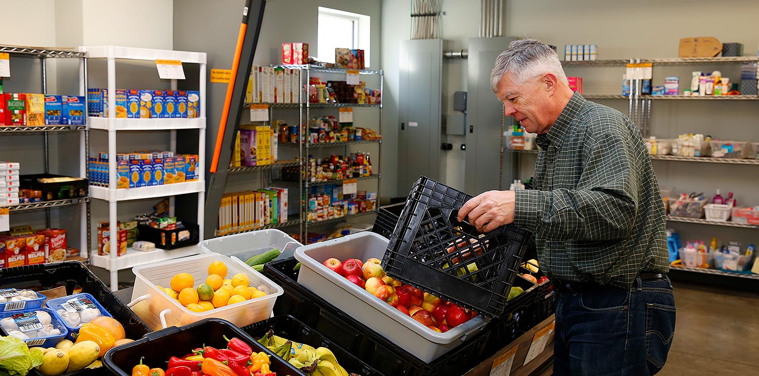 Circle of Concern Food Pantry Serving St. Louis, MO West County