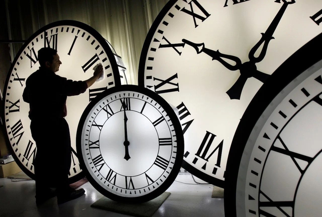 Daylight Saving Time Ends November 3 Circling The News