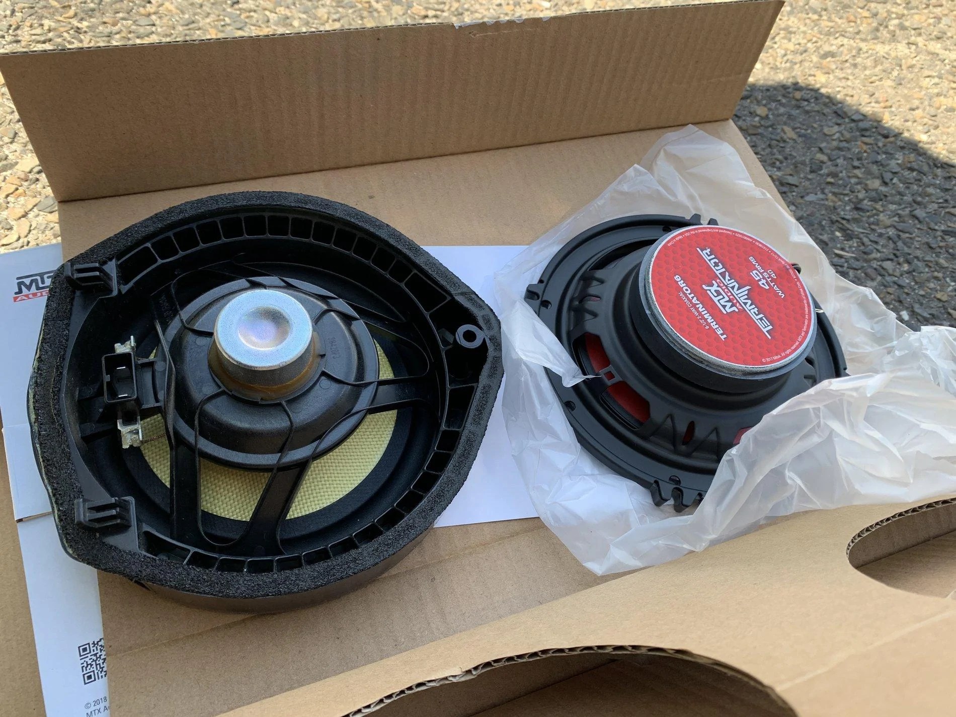 Foam behind speaker surround | 2016+ Honda Civic Forum (10th Gen