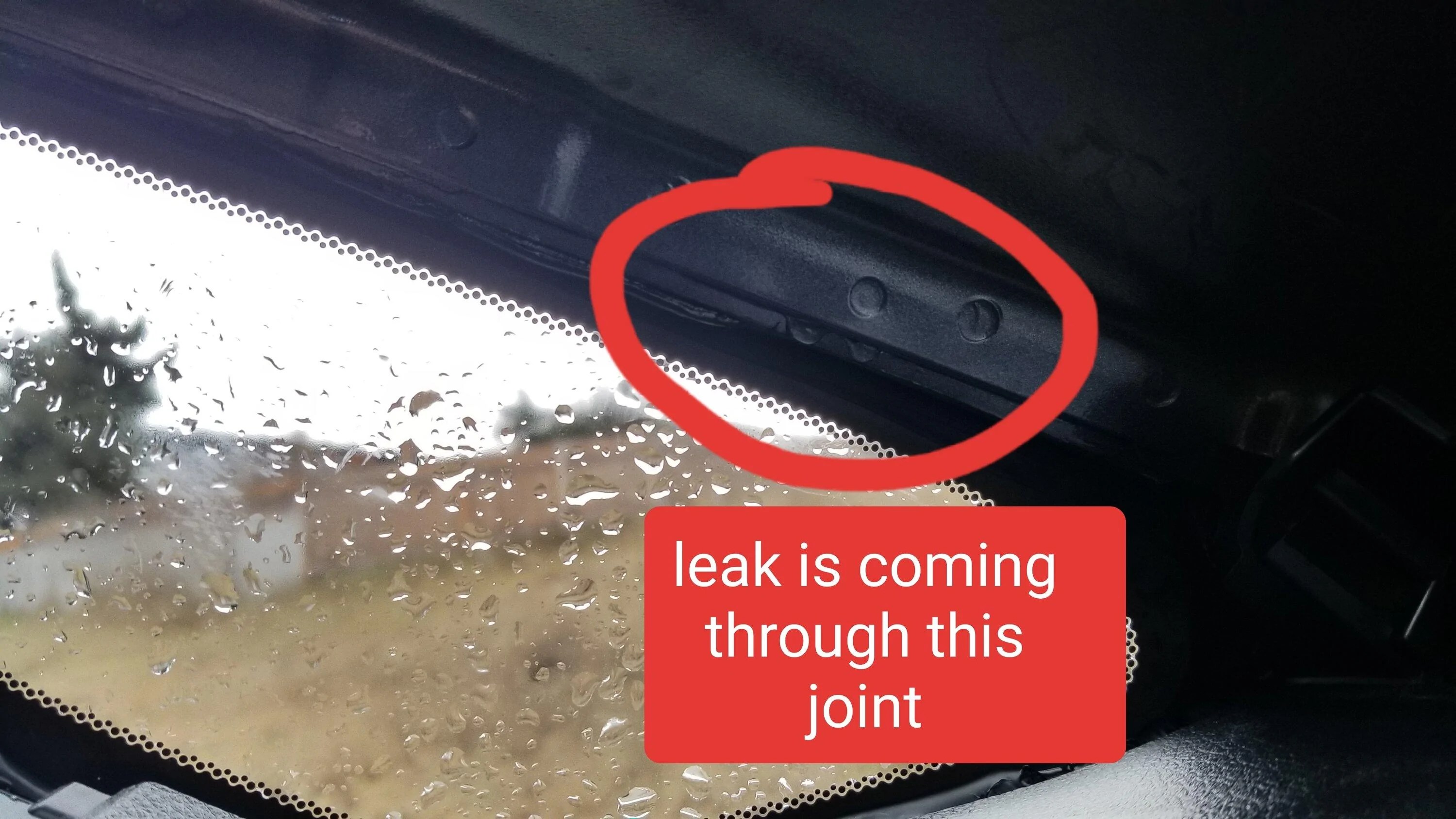 Water leaking into back quarter window through roof? | 2016+ Honda