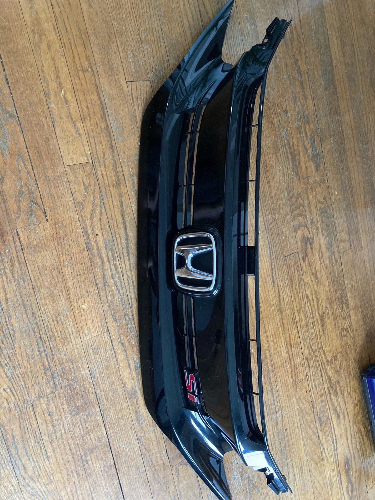 Ohio - Si OEM Grill SOLD | 2016+ Honda Civic Forum (10th Gen) - Type R