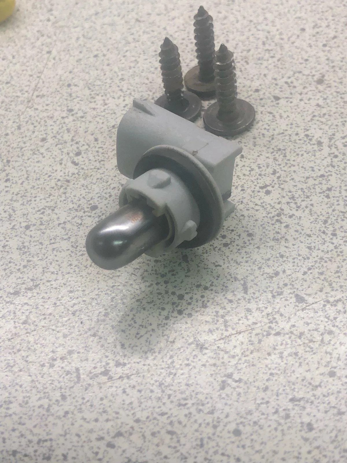 Replace side marker bulb | 2016+ Honda Civic Forum (10th Gen) - Type R