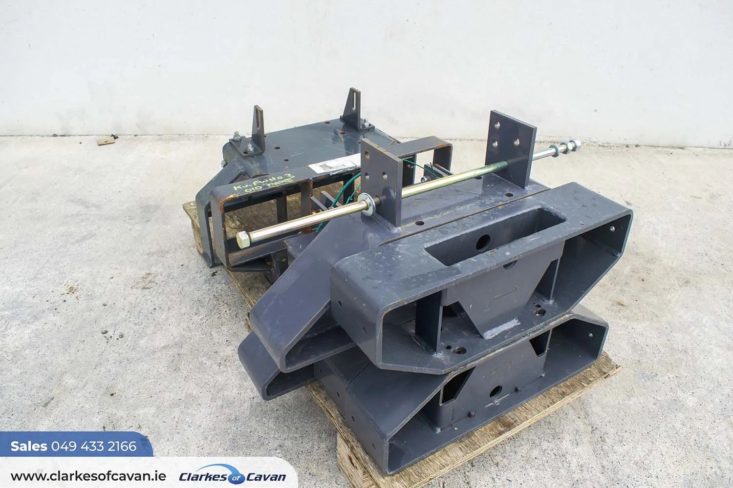 Kubota Front weight carrier