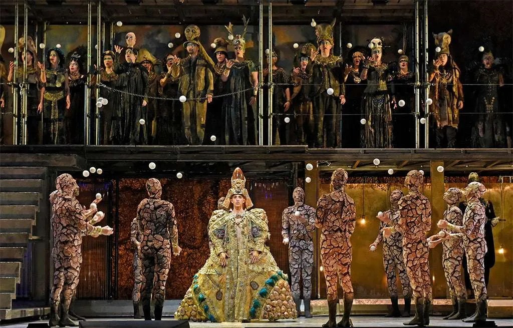 Metropolitan Opera Live HD Broadcasts 201920 Phelim McDermott's