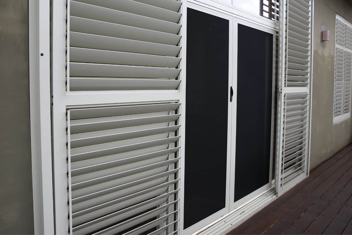 Essential Guide to Sliding Outdoor Shutters