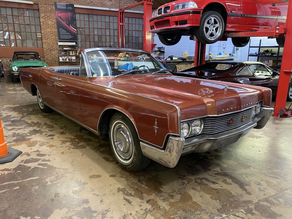 1966 Lincoln CONTINENTAL CONVERTIBLE For Sale Classic Car Gallery