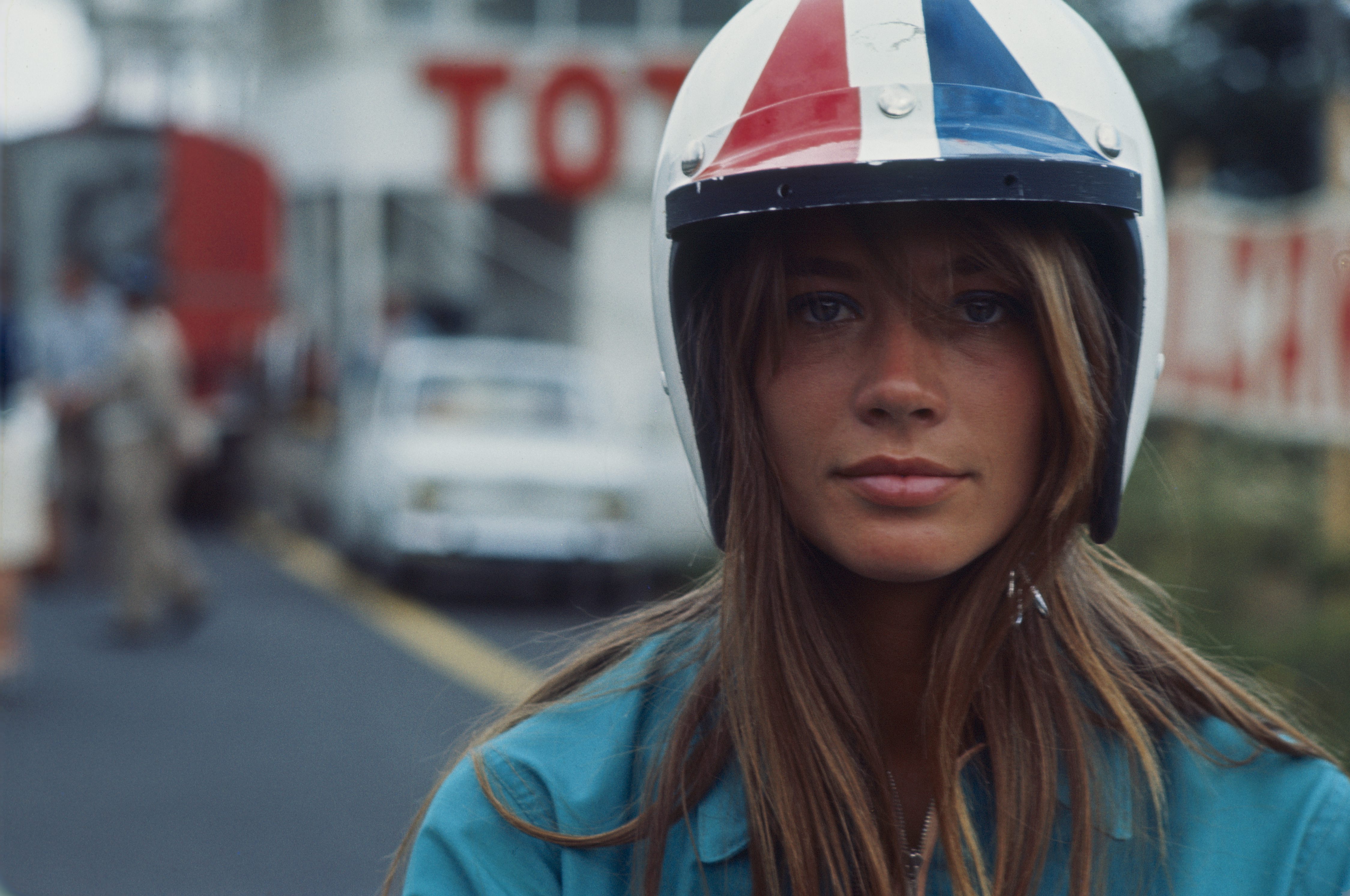 Pit stop on the set of 'Grand Prix' with Françoise Hardy Classic