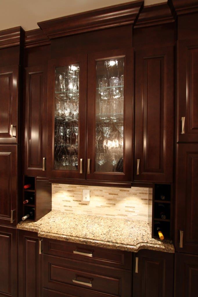 This Alderwood Kitchen definitely has the Wow Factor ! Classic