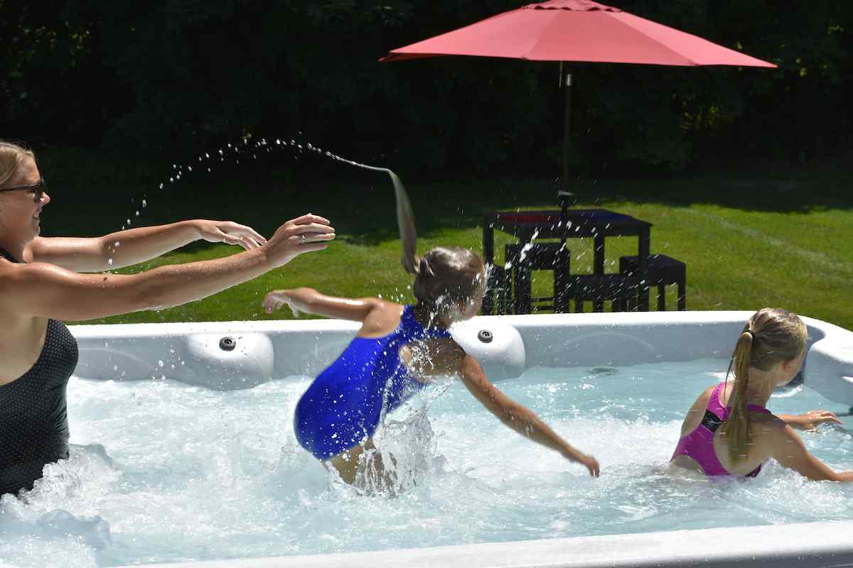 American Whirlpool MX6 Swim Spa Hydrotherapy