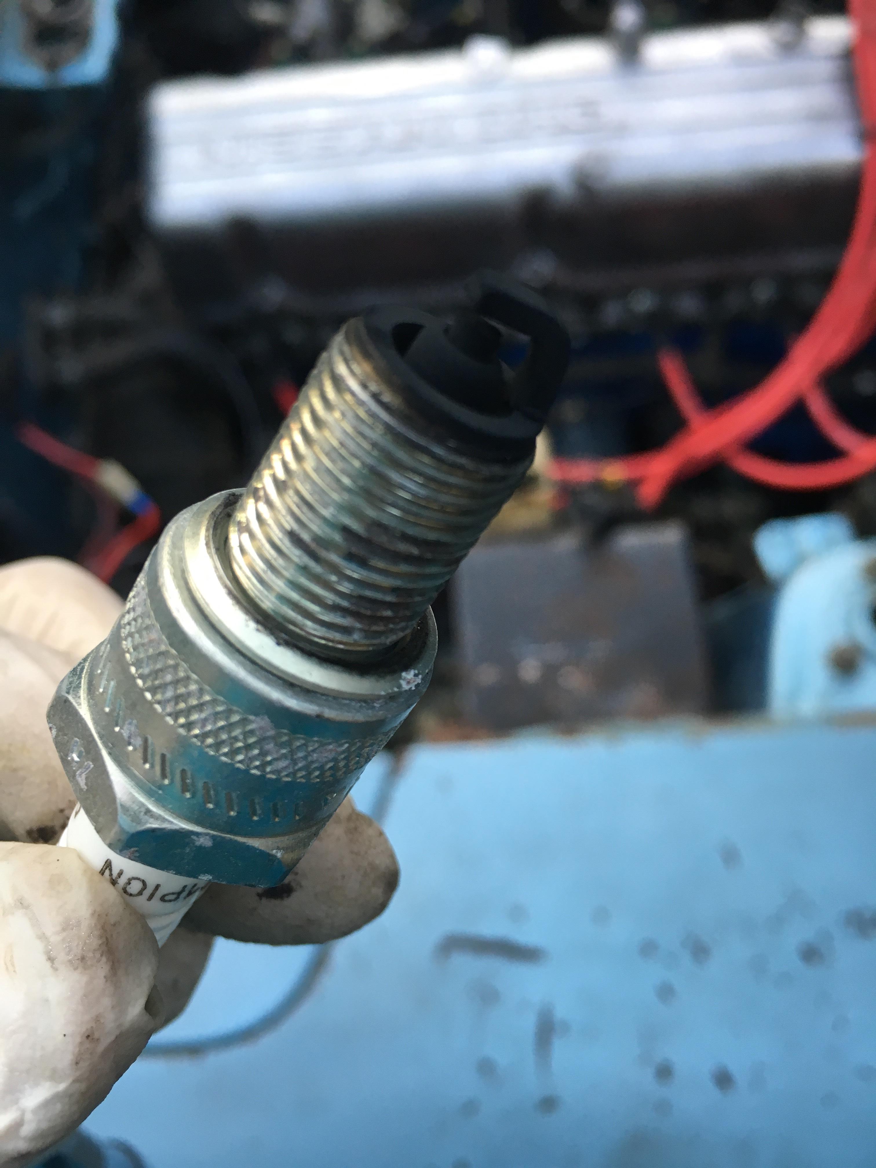 280Z Running Rich Fouling Plugs HELP!! Help Me !! The Classic