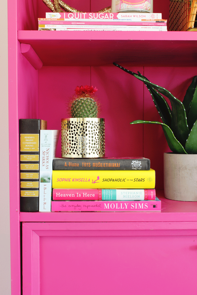 3 tips for styling a bookshelf Classy Clutter