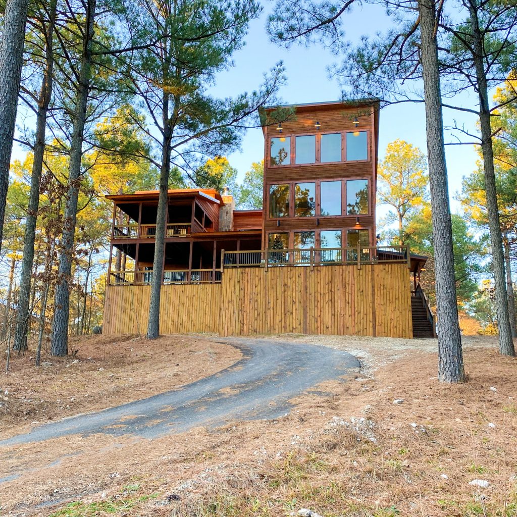 Things To Do In Broken Bow! Rustic Luxury Cabins Review