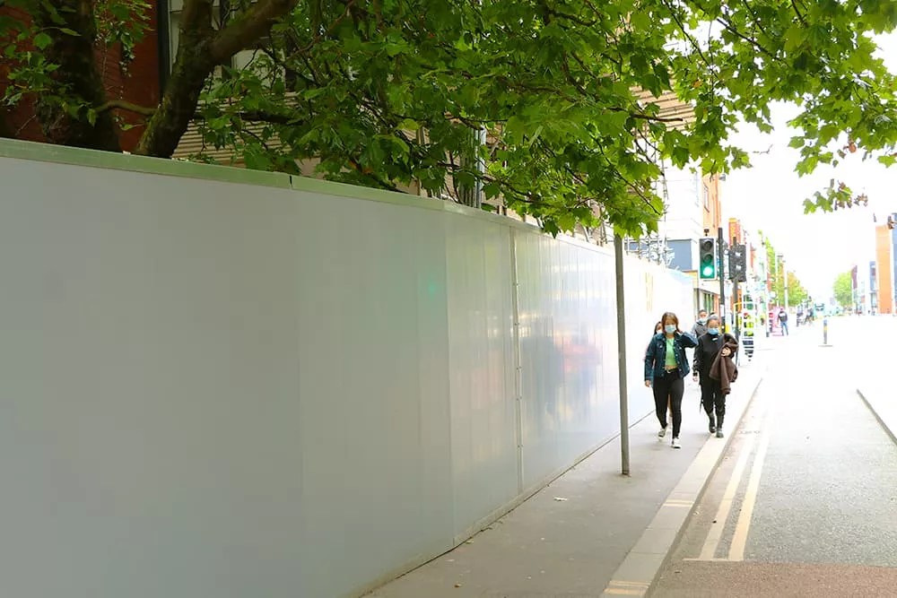 Hoarding VS Mesh Fencing CLD Systems News