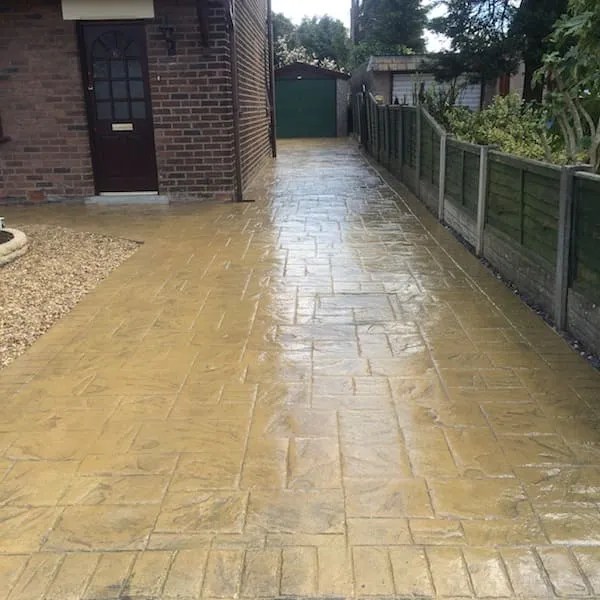 2 Excellent Tips on how to Clean Rust from Concrete Driveway