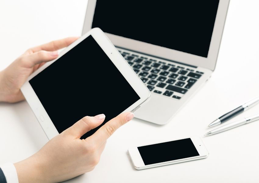 How To Properly Clean Electronics Cleaning World, Inc.