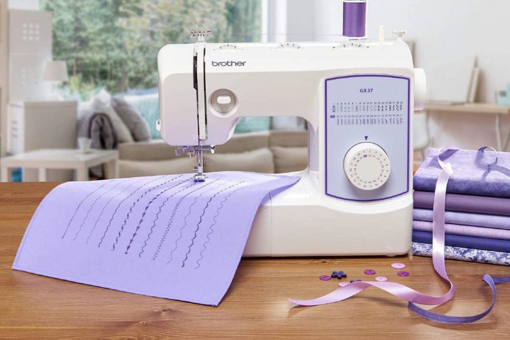 The 5 Benefits Of Using A Computerized Sewing Machine Blogging Hub