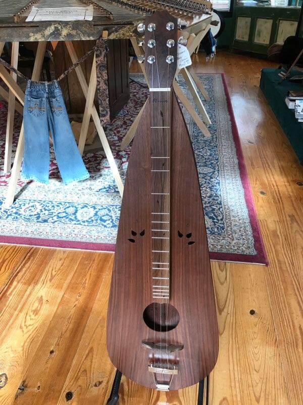 WoodNStrings Home of the Clemmer Dulcimer & BanJammer